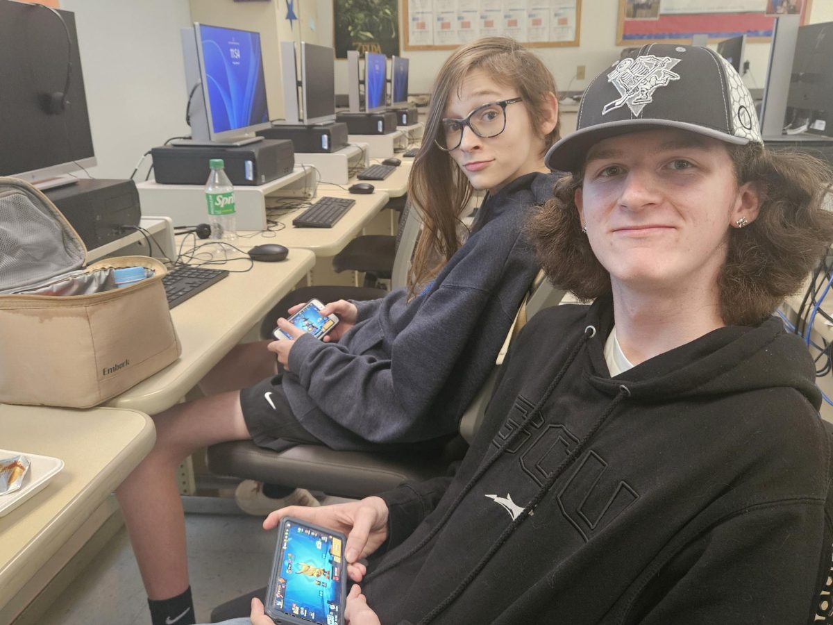 Liam Watterson (left), and Kayden Freudenthal (right) during an Esports team meeting during lunch. 