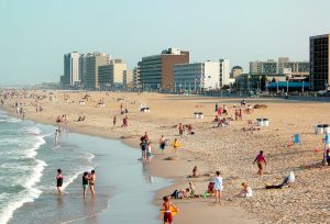 Students comment on working during the summer in Virginia Beach